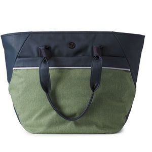 EUC Lululemon Everything Bag